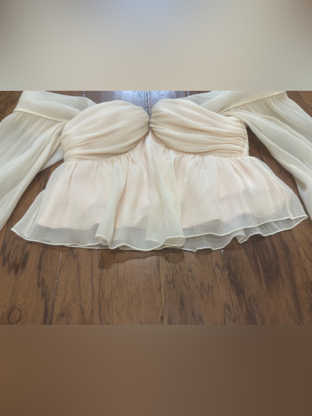 House of Harlow 1960 Sheer Puff Sleeve Corset Peplum Top Small Revolve - Picture 4 of 12